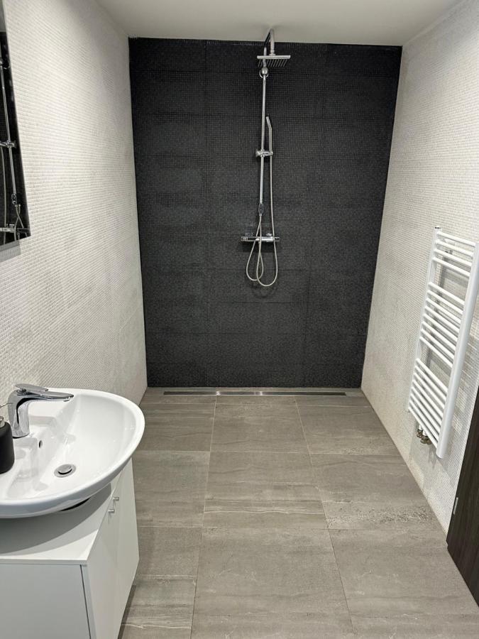 Apartman Byt 75M2 Klid Priroda Pro Rodinu Praha Exteriér fotografie
