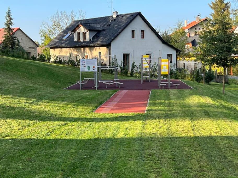 Apartman Byt 75M2 Klid Priroda Pro Rodinu Praha Exteriér fotografie