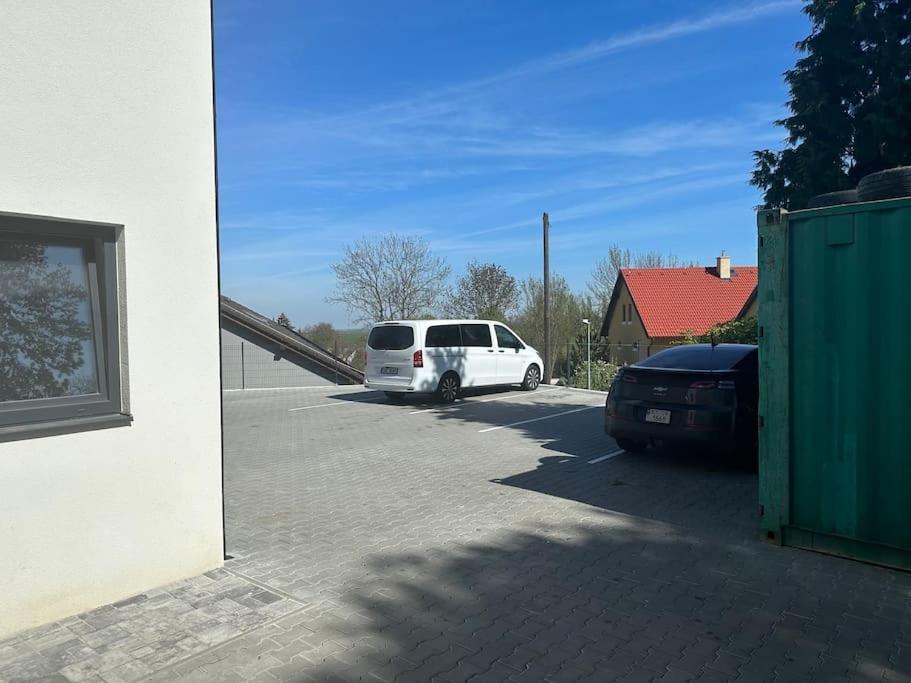 Apartman Byt 75M2 Klid Priroda Pro Rodinu Praha Exteriér fotografie